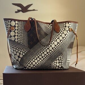 Louis Vuitton Yayoi Kusama Limited Neverfull Waves Dot Brown White Monogram Tote